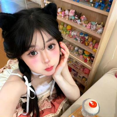红色背篓
